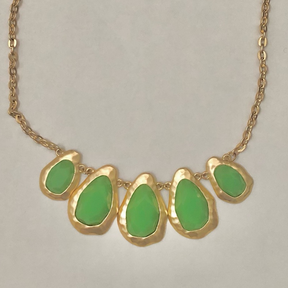 Francesca’s Collections Statement Necklace